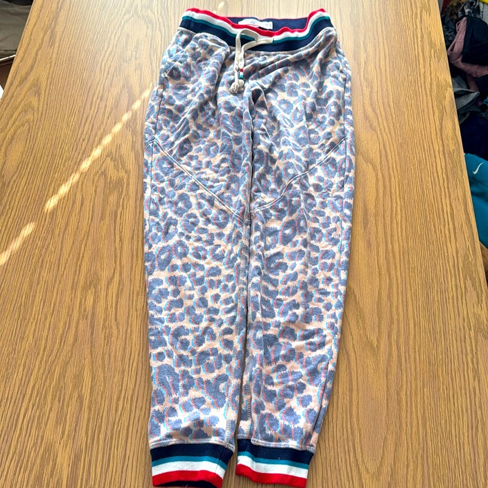 Sol Angeles Leopard Joggers. pockets. Size S. Stripe banding on waist & ankles.